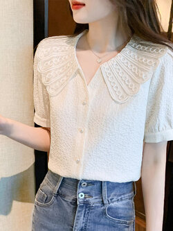 เสื้อลูกไม้ แขนสั้น