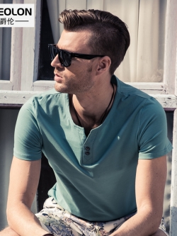 เสื้อยืดผู้ชาย เสื้อผ้าผู้ชาย เสื้อผ้าแฟชั่นผู้ชาย