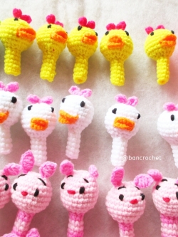 ที่ครอบหัวดินสอ ตุ๊กตาเป็ด (pencil cover) ชมพู 2 นิ้ว