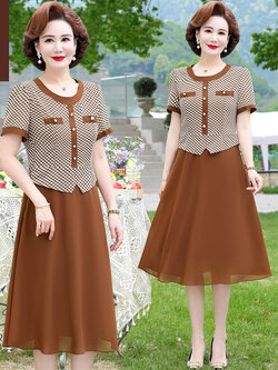 เสื้อผ้าคุณแม่วัย 60 เสื้อคนแก่ผู้หญิงวัย60