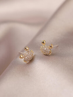 ต่างหู ตุ้มหูแฟชั่น By WenXi