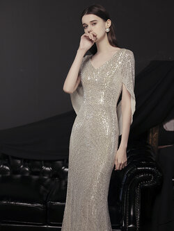 ชุดราตรี ชุดราตรีสวยหรู แบบ ทันสมัย Evening dress