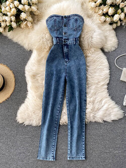 จั้มสูท ชุดเอี๊ยมกางเกง