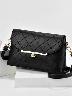 กระเป๋าสะพายข้างผู้หญิง กระเป๋าแฟชั่น By AKAF