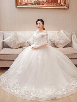 ชุดแต่งงานคนอ้วน ชุดเจ้าสาวไซส์ใหญ่ ชุดเจ้าสาวอ้วน ชุดเจ้าสาวอวบ