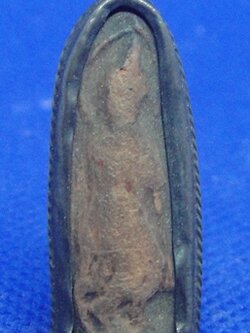 พระลีลาเลี่ยมเงิน