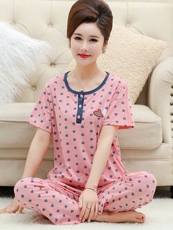 ชุดนอนคุณแม่