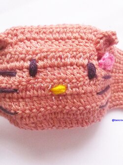 Bancrochet ผ้าปิดจมูกถักโครเชต์ ลายคิตตี้ Crochet mask fashion หลากสี 4 นิ้ว