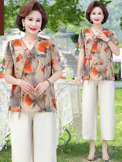 เสื้อผ้าคุณแม่วัย 60 เสื้อคนแก่ผู้หญิงวัย60