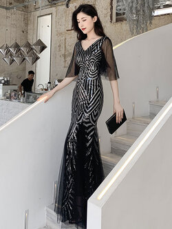 ชุดราตรี ชุดราตรีสวยหรู แบบ ทันสมัย Evening dress