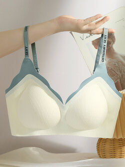 บรา ยกทรง เสื้อชั้นในสตรี ฟรีค่าส่ง