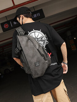 กระเป๋าผู้ชาย กระเป๋าสะพายข้างผู้ชาย กระเป๋าผู้ชายสไตล์เกาหลี By ETONWEAG BAG