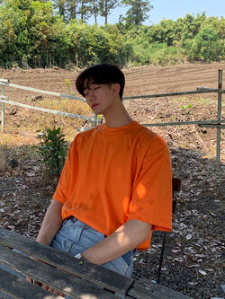 เสื้อผู้ชาย เสื้อแฟชั่นผู้ชายสไตล์เกาหลี By MCYC