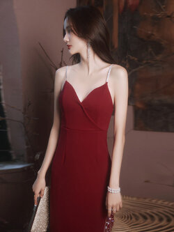 ชุดราตรี ชุดราตรีสวยหรู แบบ ทันสมัย Evening dress