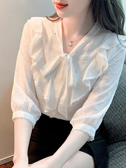 เสื้อลูกไม้ แขนสั้น