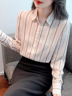 เสื้อเชิ้ตผู้หญิงแขนยาว เสื้อเชิ้ตผู้หญิงใส่ทํางาน 390 บาทต่อชิ้น ฟรีค่าจัดส่ง