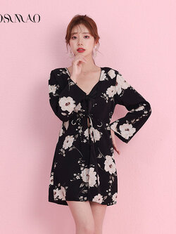 ชุดว่ายน้ำผู้หญิง ชุดว่ายน้ำน่ารัก Bikini ชุดไปทะเล