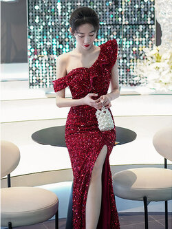 ชุดราตรี ชุดราตรีสวยหรู แบบ ทันสมัย Evening dress
