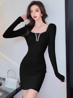 เดรสสีดำสุภาพ