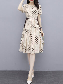 ชุดเดรสทำงาน