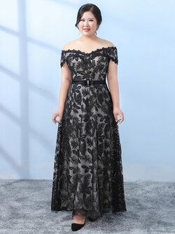 ชุดราตรีคนอ้วน ชุดราตรีไซส์ใหญ่ สาวอวบ ชุดราตรีสาวอวบ ชุดออกงานสาวอวบ ชุดออกงานคนอ้วน