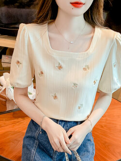 เสื้อผ้าวัยรุ่นเกาหลี เสื้อยืดวัยรุ่นผู้หญิง มีขนาด S M L XL