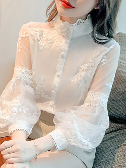 เสื้อลูกไม้ แขนสั้น