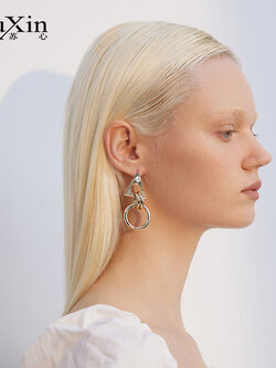 ตุ้มหู ต่างหู ต่างหูผู้หญิง By SuXin