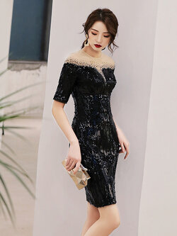 ชุดราตรี ชุดราตรีสวยหรู แบบ ทันสมัย Evening dress