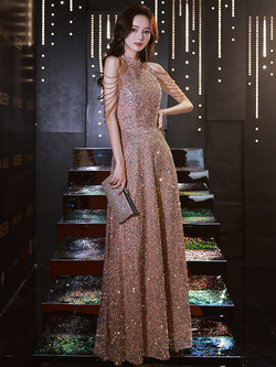 ชุดราตรี ชุดราตรีสวยหรู แบบ ทันสมัย Evening dress