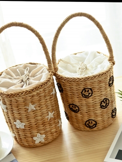 กระเป๋าสานเก๋ๆ กระเป๋าสานสวยๆน่ารัก