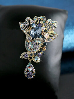 เข็มกลัด เข็มกลัดสวยๆ เข็มกลัดติดเสื้อ Brooch
