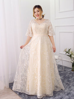 ชุดราตรีคนอ้วน ชุดราตรีไซส์ใหญ่ สาวอวบ ชุดราตรีสาวอวบ ชุดออกงานสาวอวบ ชุดออกงานคนอ้วน