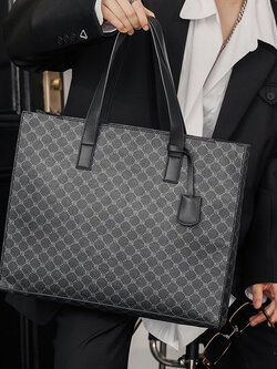 กระเป๋าผู้ชาย กระเป๋าผู้ชายแฟชั่น