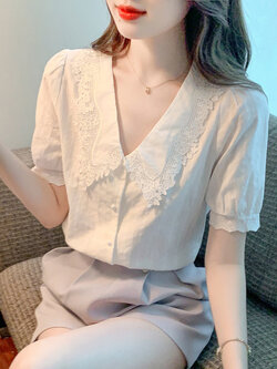 เสื้อลูกไม้ แขนสั้น