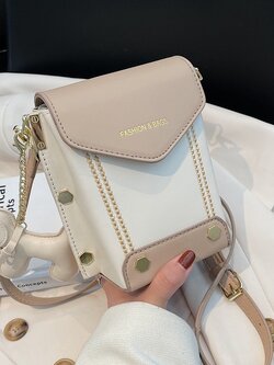 กระเป๋าสะพายข้างผู้หญิง กระเป๋าสะพายข้างใบเล็ก By Cocoa bags