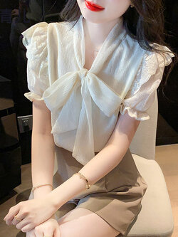 เสื้อลูกไม้ แขนสั้น