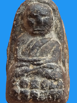 หลวงปู่ทวดพระรอดหน้าใหญ่