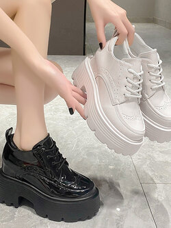 รองเท้าผ้าใบเสริมส้นสูง ไซต์35-39 สนใจทักแชท ฟรีค่าส่ง!