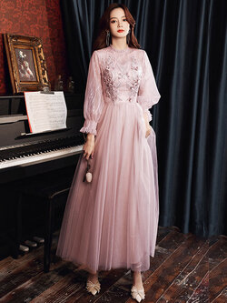 ชุดราตรี ชุดราตรีสวยหรู แบบ ทันสมัย Evening dress