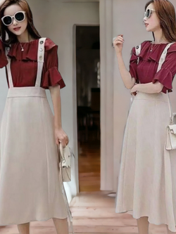 Set_bs1741 เซ็ท(เสื้อ+เอี๊ยม) เสื้อเปิดไหล่แต่งระบายสีพื้นไวน์แดงผ้าคอตตอนเนื้อนุ่ม+เอี๊ยมกระโปรงยาวสีพื้นครีมเอวซิปหลังผ้าคอตตอนบอดี้สูทเนื้อหนามีน้ำหนักเรียบสวยไม่ยับง่าย งานเซ็ทสองชิ้นแมทช์ได้ลงตัว ดีเทลดีงามทรงสวย ใส่เที่ยว/ใส่ทำงานได
