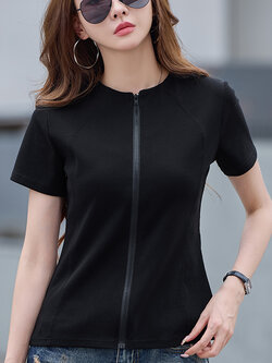 เสื้อยืดสีดำ แฟชั่น เสื้อยืด T-shirt สีดำ สวมใส่สบาย ไม่ร้อน