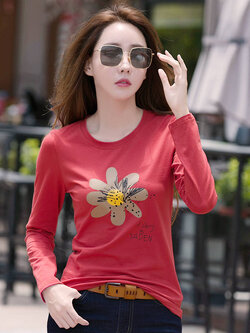 เสื้อยืดวัยรุ่น