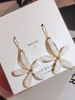 ต่างหู ตุ้มหูแฟชั่น