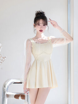 ชุดว่ายน้ำผู้หญิง ชุดว่ายน้ำน่ารัก Bikini ชุดไปทะเล