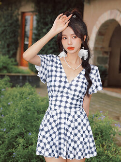 ชุดว่ายน้ำผู้หญิง ชุดว่ายน้ำน่ารัก Bikini ชุดไปทะเล