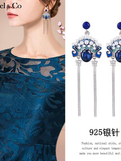 ต่างหู ตุ้มหูแฟชั่น By Mianel &Co