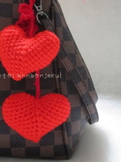 ที่ห้อยกระเป๋าหัวใจคู่