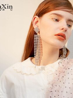 ต่างหู ตุ้มหูแฟชั่น By SuXin