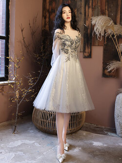 ชุดราตรี ชุดราตรีสวยหรู แบบ ทันสมัย Evening dress